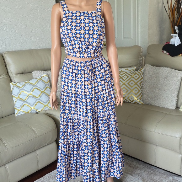 Zara geometric skirt and top set size M- discontinued!! - Picture 3 of 6